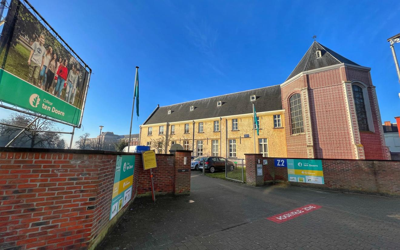 hoofdingang college ten doorn